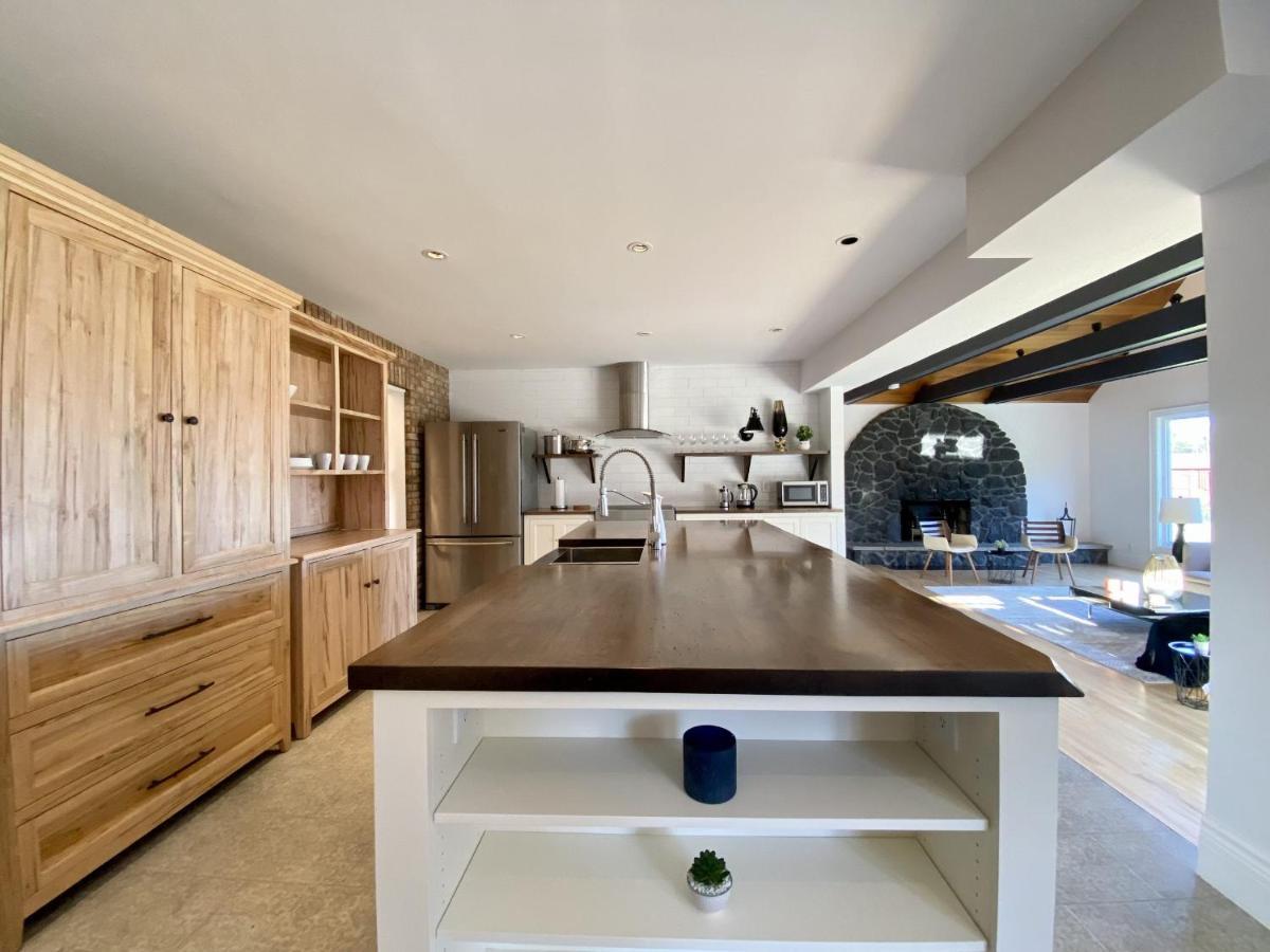 5000+ Sqft Cottage Near Toronto Bolton Екстер'єр фото