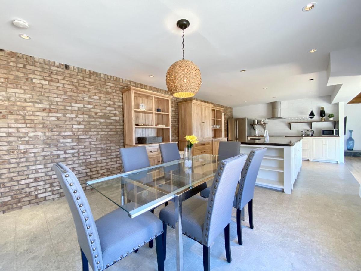 5000+ Sqft Cottage Near Toronto Bolton Екстер'єр фото